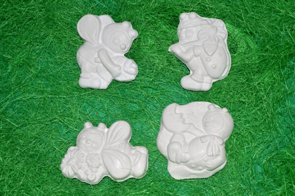 BC093 - SET ALBINUTE SI BUBURUZE