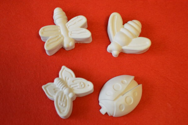 BC226 - SET FIGURINE IPSOS 8 BUC FLUTURE, BUBURUZE, LIBELULE SI ALBINUTE - imagine 4