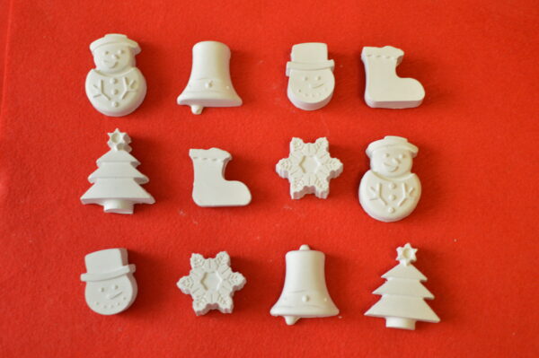 BC240 - SET FIGURINE CRACIUN 12 BUC - imagine 2