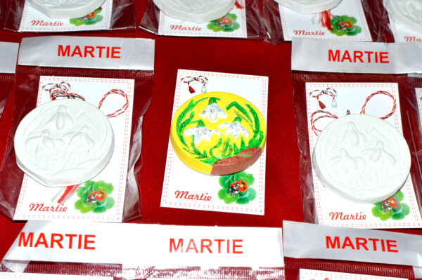 BC067- SET 10 MARTISOARE - imagine 2