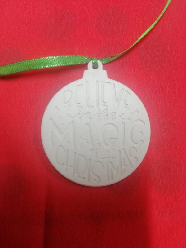 BC546- GLOB BELIEVE IN THE MAGIC OF CHRISTMAS